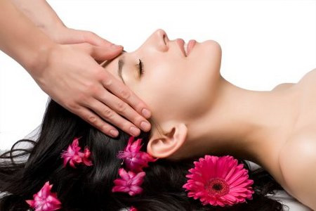 Massage cho da là phương pháp chống lão hóa da hiệu quả đặc biệt là chị em ở độ U40