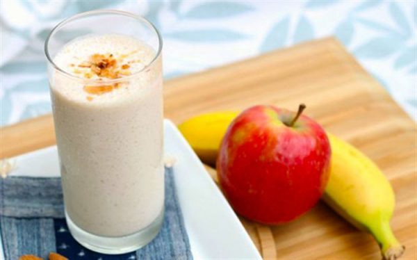 Detoc táo chuối và rau sạch giúp giảm cân hiệu quả