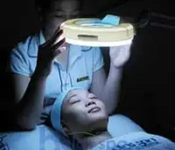 Xóa tan vết nám.