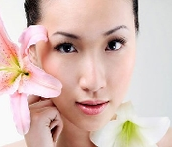 Những thức uống giúp níu giữ tuổi thanh xuân