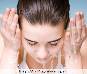 Mẹo chăm sóc da dễ làm dễ thực hiện cho các nàng công sở