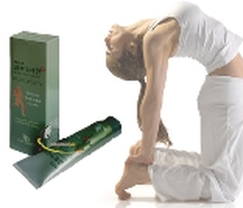 Dầu xoa bóp Glucosamine Hàn Quốc xóa tan mọi cơn đau