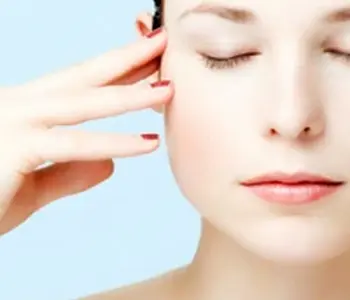 Bí kíp điều trị nám tàn nhang hiệu quả từ viên uống thảo dược.