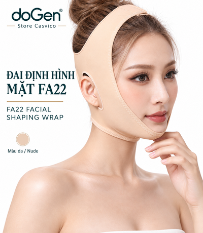 Người mẫu đeo đai FA22 màu da ở góc ba phần tư, tay đặt gần cằm