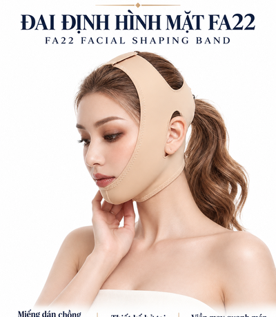 Người mẫu đeo đai FA22 màu da, kèm chi tiết móc dán, lỗ tai và đường may