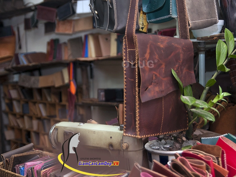 Túi xách da Ipad Handmade OLUG được bảo hành miễn phí trọn đời